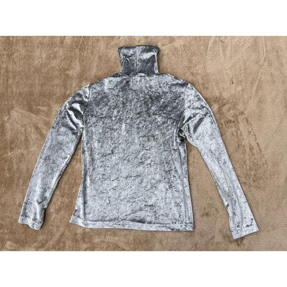 SnoSkins Metallic Velvet Turtleneck Mid Layer Women’s Size Small Silver Damask - Picture 3 of 6
